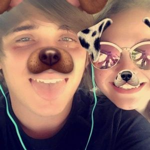 Meet your Posher, Seth